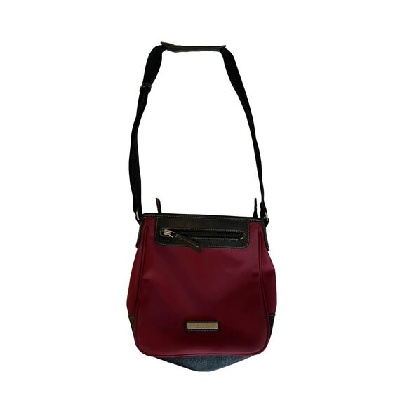 Kenneth Cole Reaction Handbags - Kenneth Cole Reaction Purse Crossbody Burgundy Red Black Nylon Square Pockets